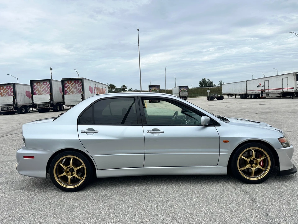 2004 Mitsubishi Lancer Evolution VIII 7th Gen - Image 7 of 31