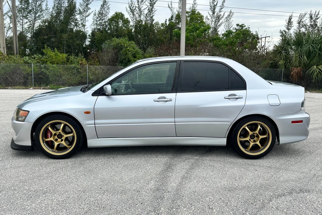 2004 Mitsubishi Lancer Evolution VIII 7th Gen - Image 3 of 31