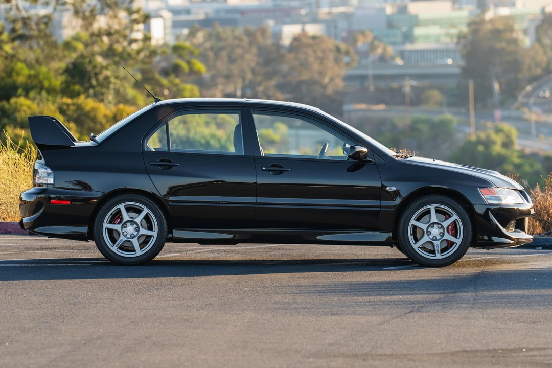 2004 Mitsubishi Lancer Evolution VIII 7th Gen - Image 3 of 31