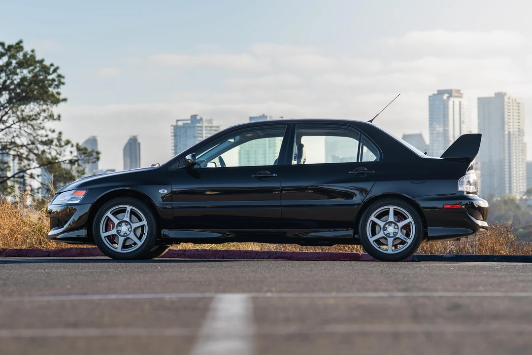 2004 Mitsubishi Lancer Evolution VIII 7th Gen - Image 17 of 31