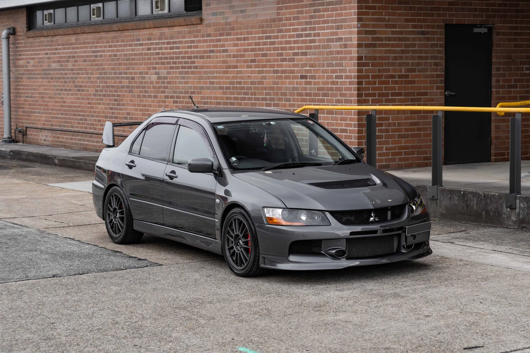 2004 Mitsubishi Lancer Evolution VIII 7th Gen - Image 11 of 31
