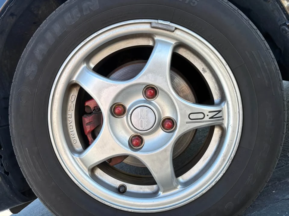 2004 Mitsubishi Lancer 8th Gen - Image 5 of 12