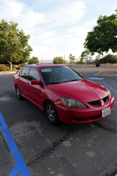 2004 Mitsubishi Lancer 8th Gen - Image 2 of 8