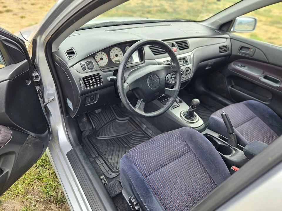 2004 Mitsubishi Lancer 8th Gen - Image 7 of 9