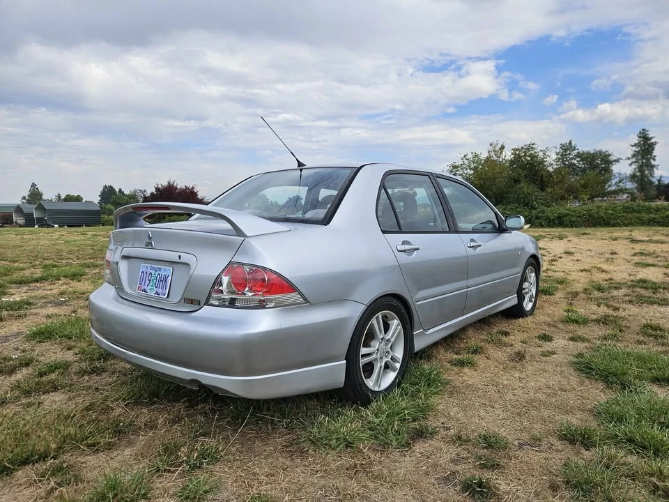 2004 Mitsubishi Lancer 8th Gen - Image 3 of 9