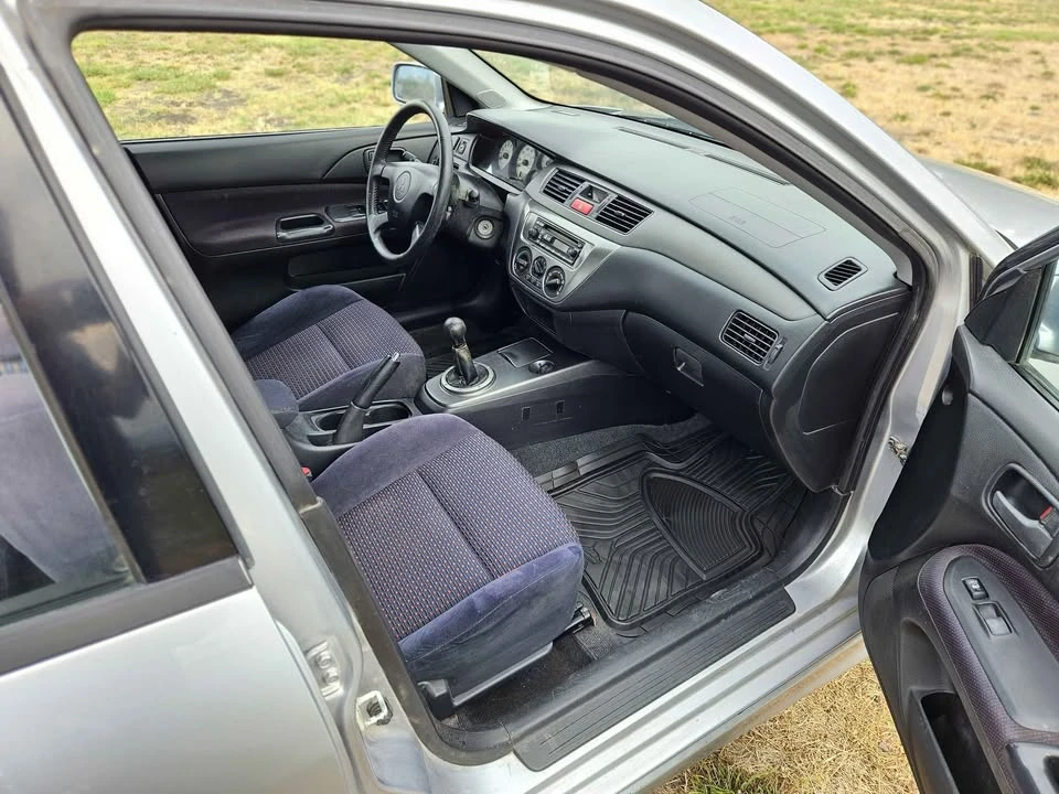 2004 Mitsubishi Lancer 8th Gen - Image 6 of 9