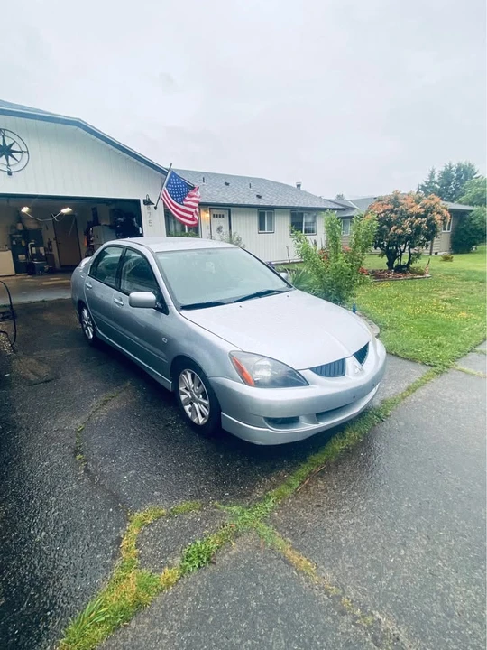 2004 Mitsubishi Lancer 8th Gen - Image 4 of 12