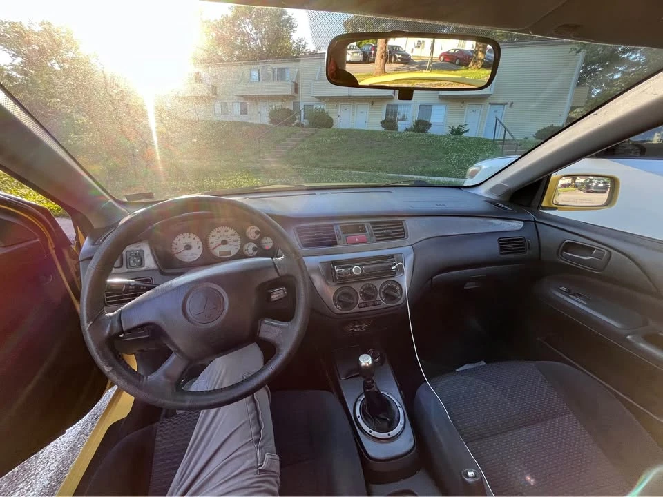 2004 Mitsubishi Lancer 8th Gen - Image 9 of 17