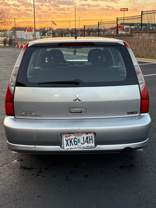 2004 Mitsubishi Lancer 8th Gen - Image 4 of 17