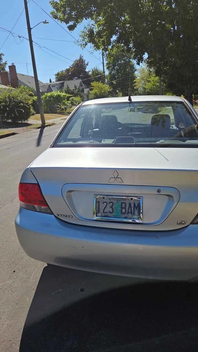 2004 Mitsubishi Lancer 7th Gen - Image 2 of 8
