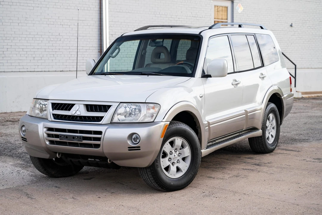 2004 Mitsubishi Pajero/Montero 3rd Gen - Image 5 of 31