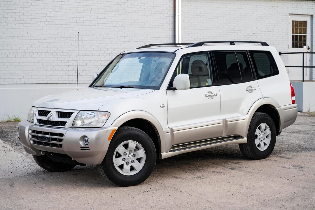 2004 Mitsubishi Pajero/Montero 3rd Gen - Image 7 of 31