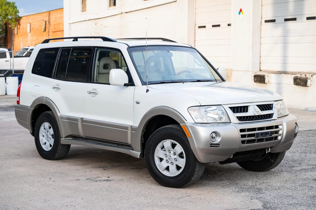 2004 Mitsubishi Pajero/Montero 3rd Gen - Image 21 of 31