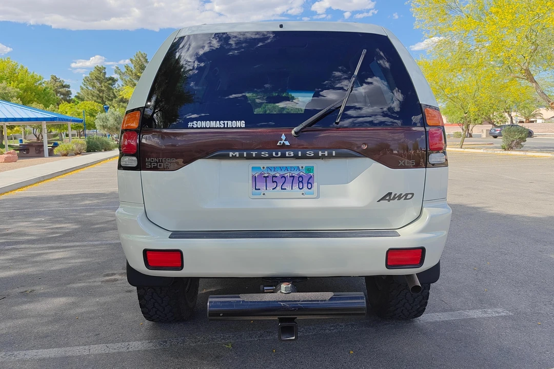 2004 Mitsubishi Pajero/Montero 3rd Gen - Image 5 of 31