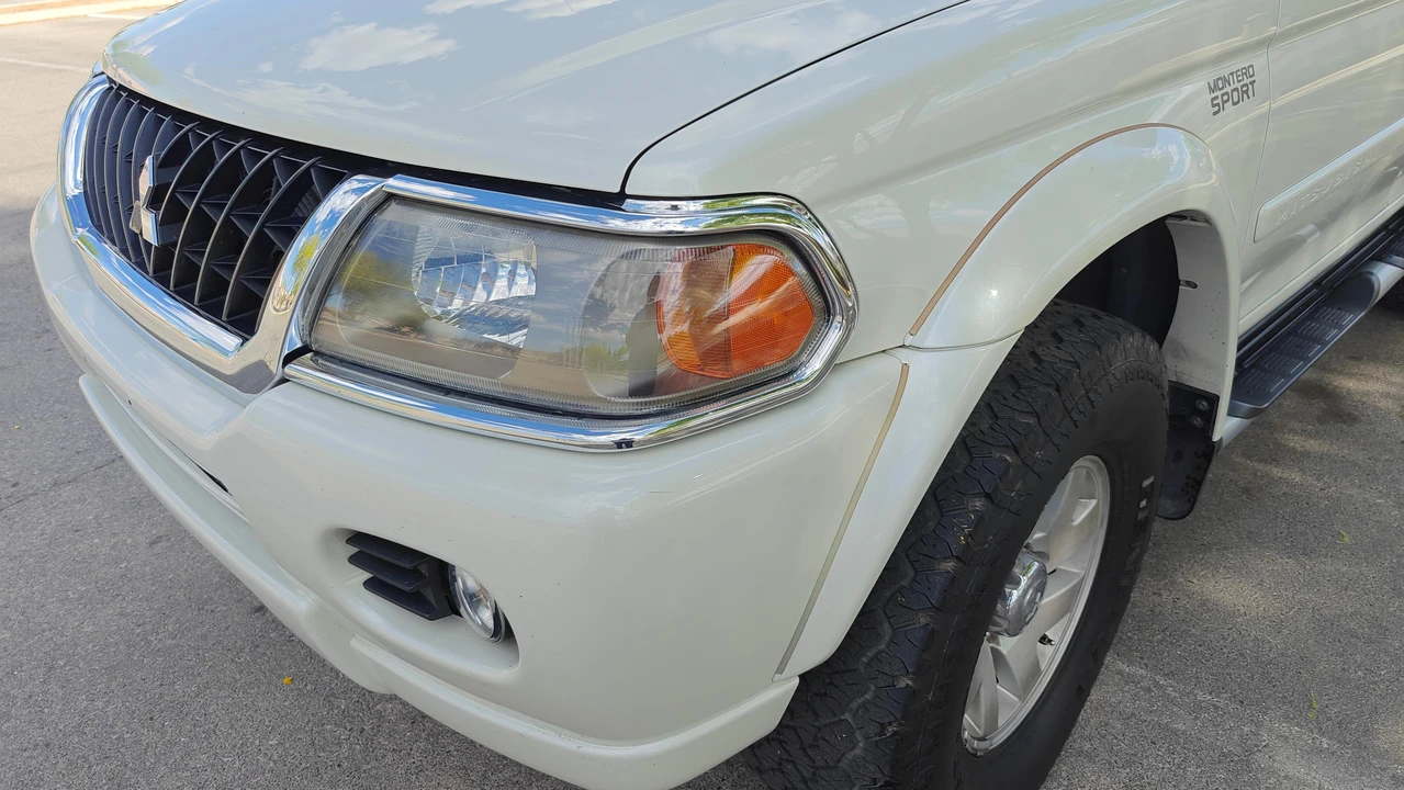 2004 Mitsubishi Pajero/Montero 3rd Gen - Image 20 of 31