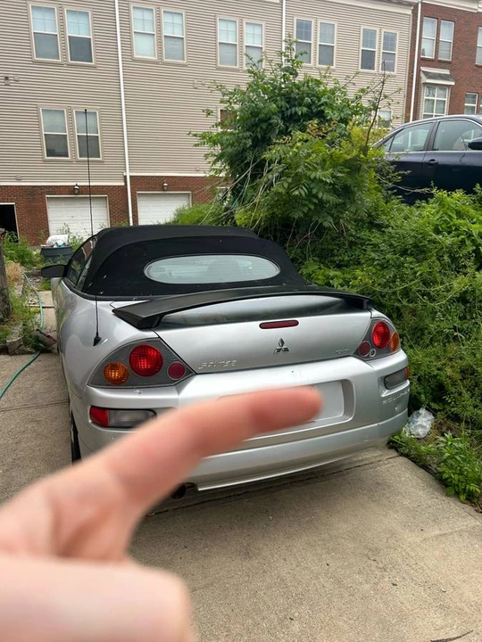 2004 Mitsubishi Eclipse 3rd Gen - Image 2 of 9