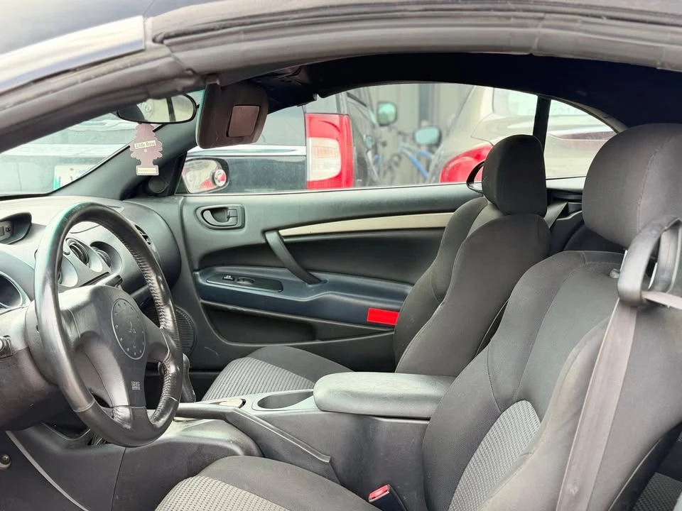 2004 Mitsubishi Eclipse 3rd Gen - Image 10 of 14