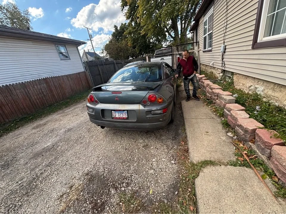 2004 Mitsubishi Eclipse 3rd Gen - Image 3 of 8