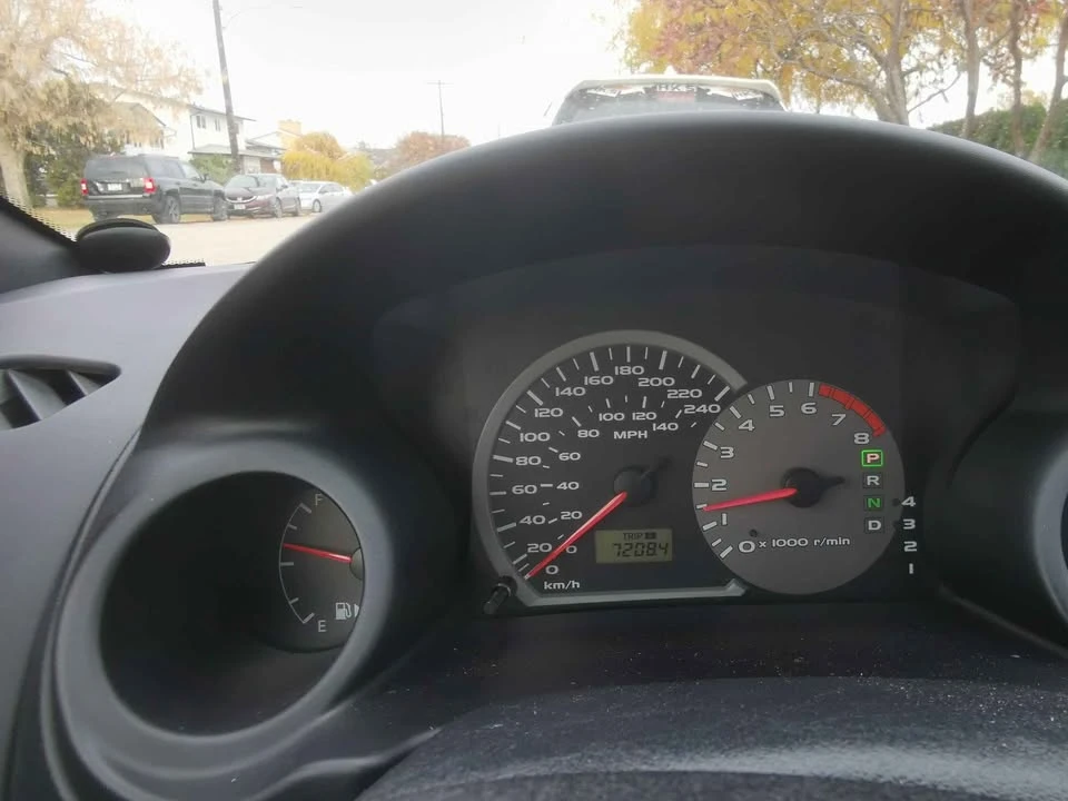 2004 Mitsubishi Eclipse 3rd Gen - Image 8 of 17