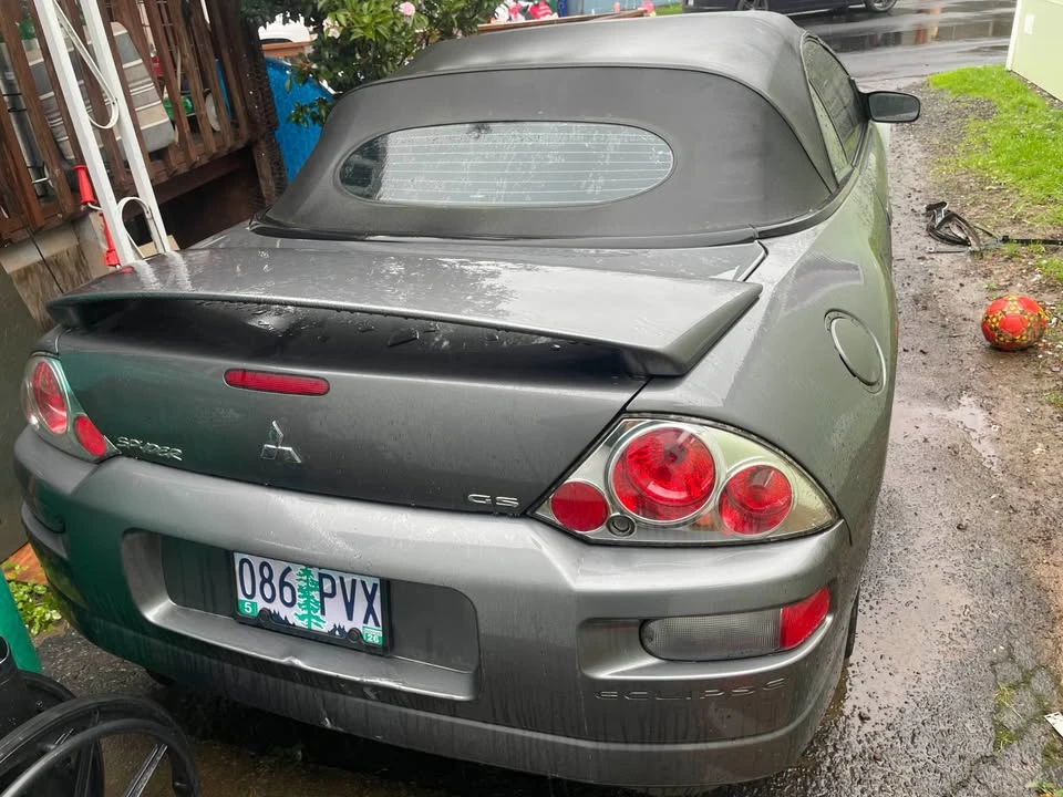 2004 Mitsubishi Eclipse 3rd Gen - Image 3 of 6
