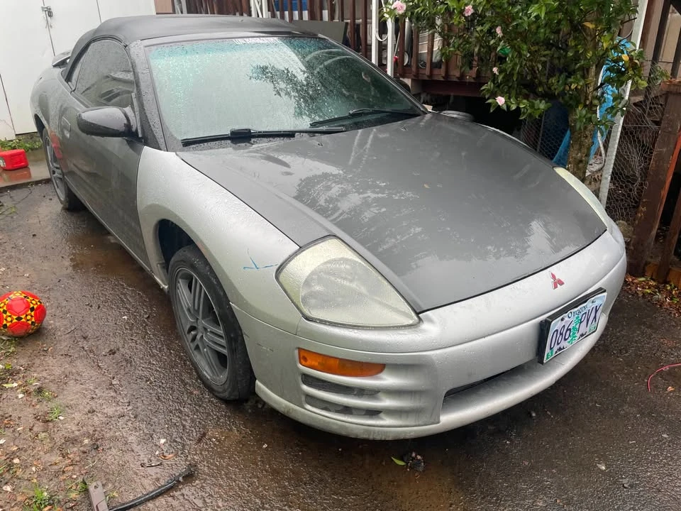 2004 Mitsubishi Eclipse 3rd Gen - Image 2 of 6