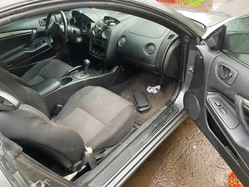 2004 Mitsubishi Eclipse 3rd Gen - Image 5 of 6