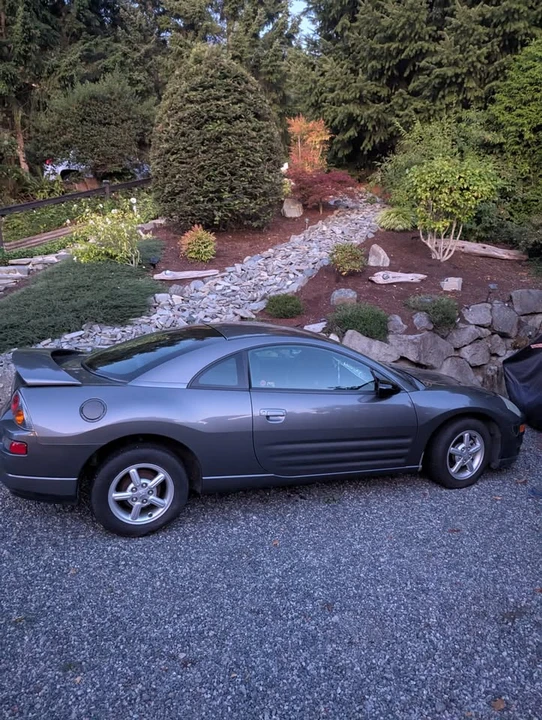 2004 Mitsubishi Eclipse 3rd Gen - Image 3 of 5