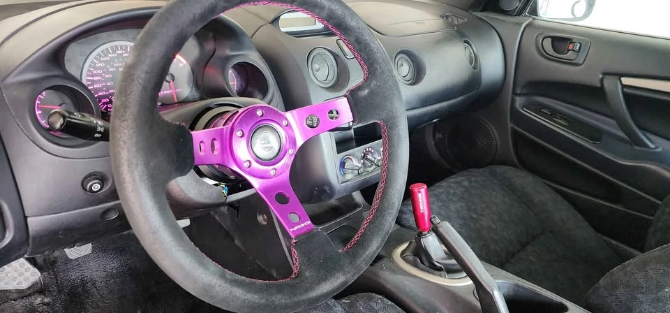 2004 Mitsubishi Eclipse 3rd Gen - Image 3 of 10