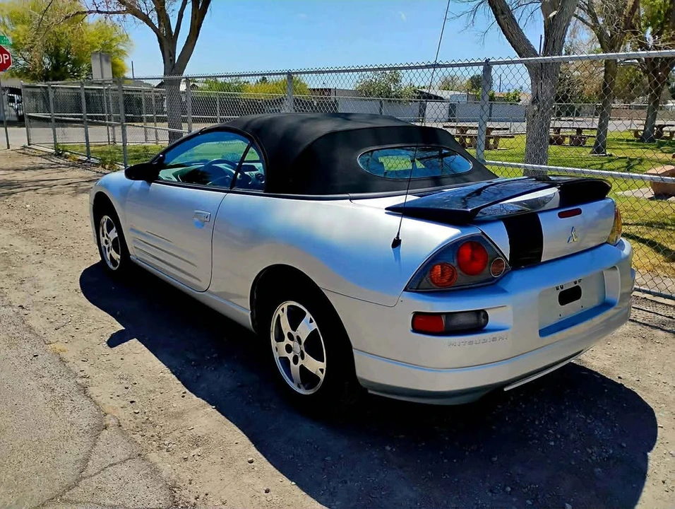 2004 Mitsubishi Eclipse 3rd Gen - Image 8 of 10