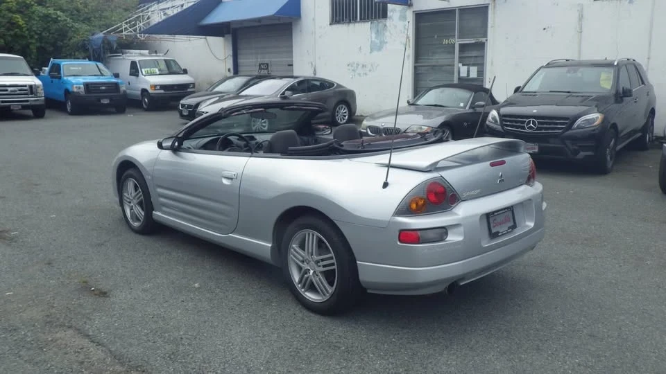 2004 Mitsubishi Eclipse 3rd Gen - Image 10 of 15