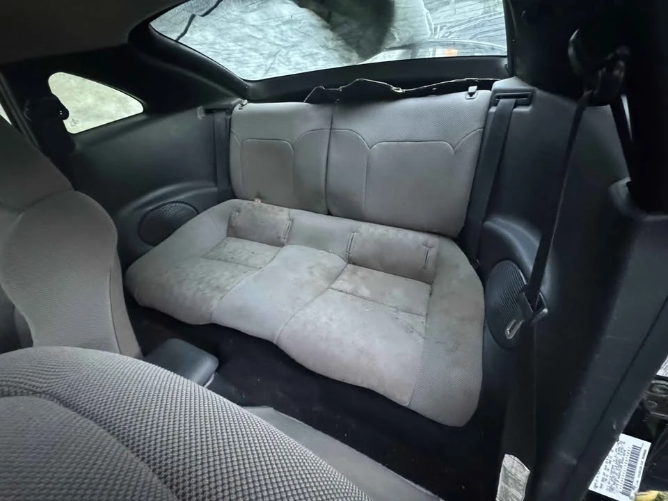 2004 Mitsubishi Eclipse 3rd Gen - Image 7 of 10