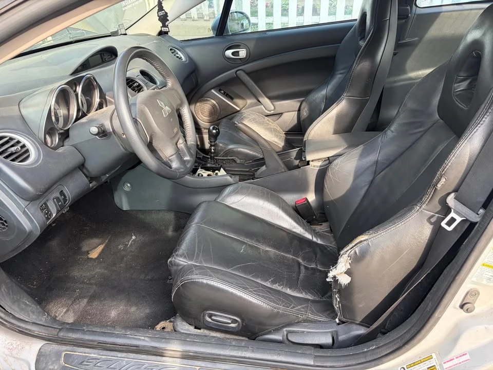 2004 Mitsubishi Eclipse 3rd Gen - Image 4 of 9