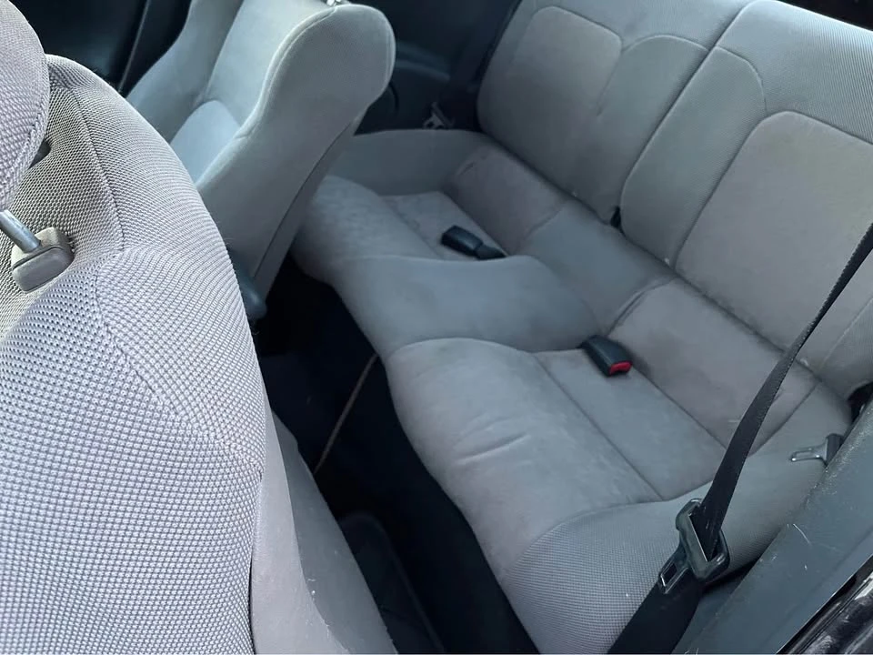 2004 Mitsubishi Eclipse 3rd Gen - Image 8 of 9