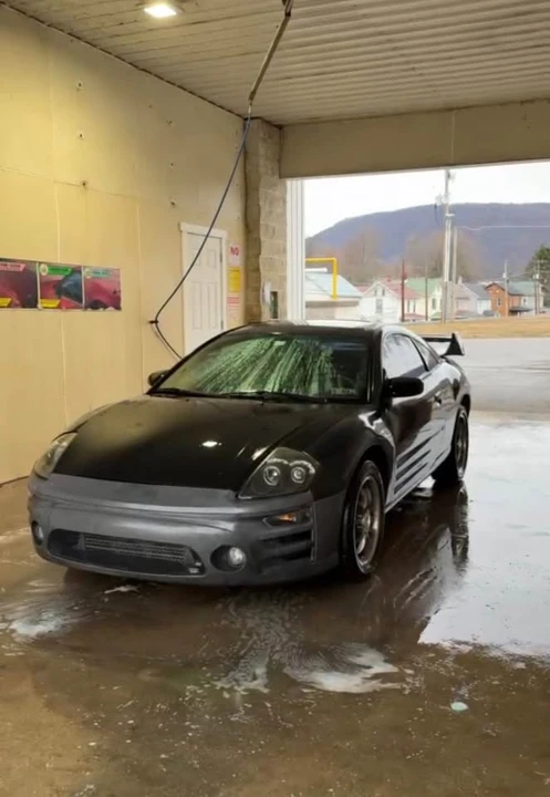 2004 Mitsubishi Eclipse 3rd Gen - Image 3 of 4