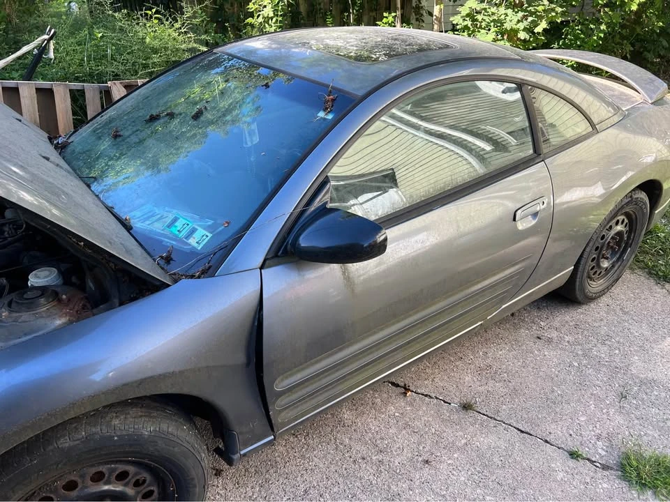 2004 Mitsubishi Eclipse 3rd Gen - Image 2 of 4