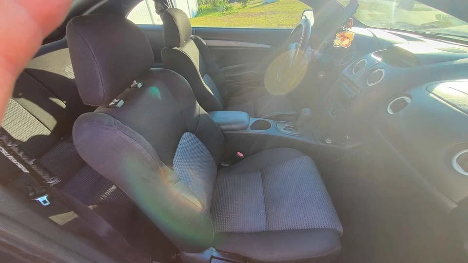 2004 Mitsubishi Eclipse 3rd Gen - Image 6 of 7