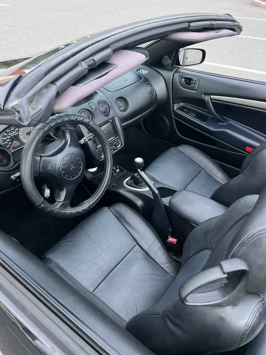 2004 Mitsubishi Eclipse 3rd Gen - Image 6 of 19