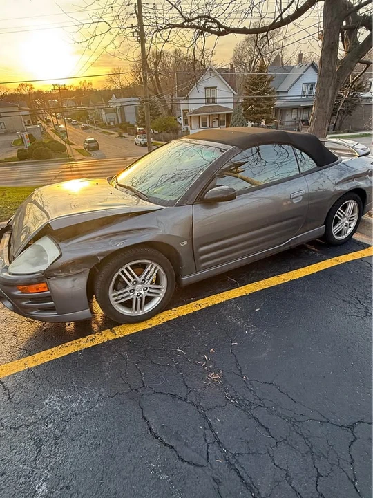 2004 Mitsubishi Eclipse 3rd Gen - Image 5 of 7