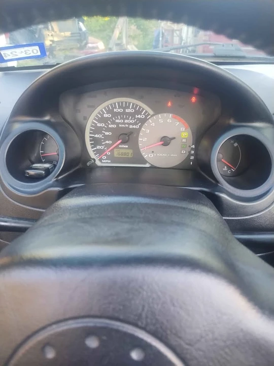 2004 Mitsubishi Eclipse 3rd Gen - Image 8 of 18