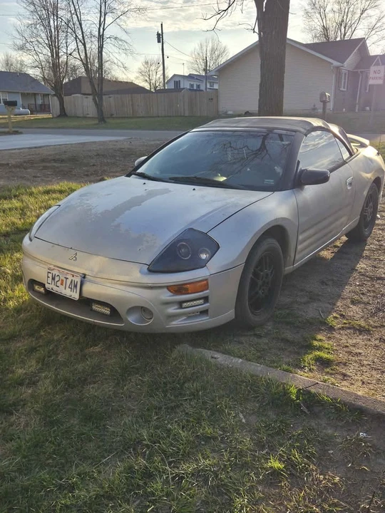 2004 Mitsubishi Eclipse 3rd Gen - Image 5 of 9