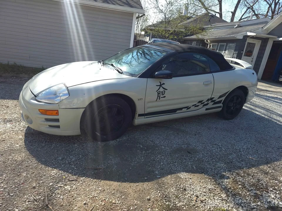 2004 Mitsubishi Eclipse 3rd Gen - Image 9 of 20