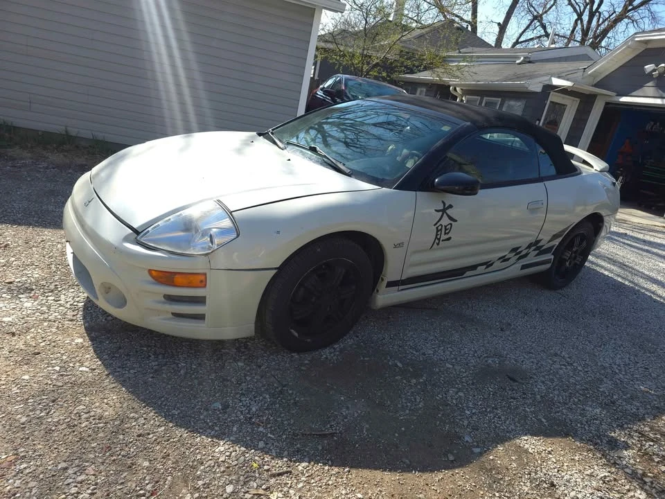 2004 Mitsubishi Eclipse 3rd Gen - Image 8 of 20