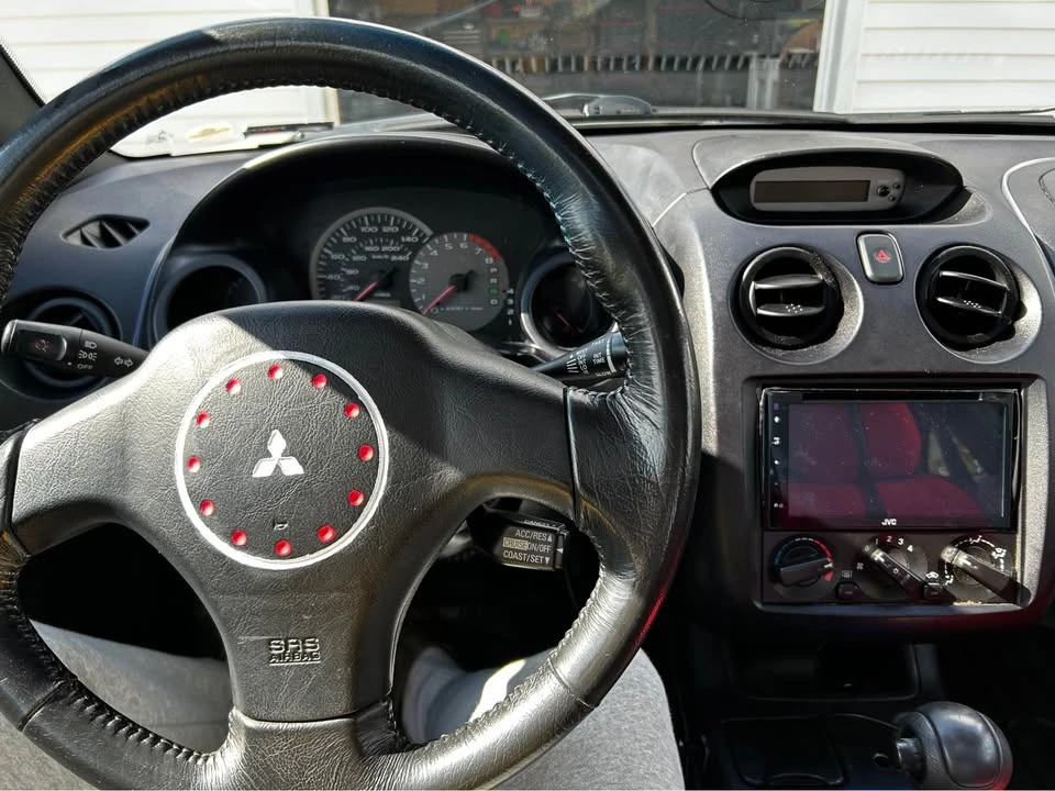 2004 Mitsubishi Eclipse 3rd Gen - Image 8 of 15