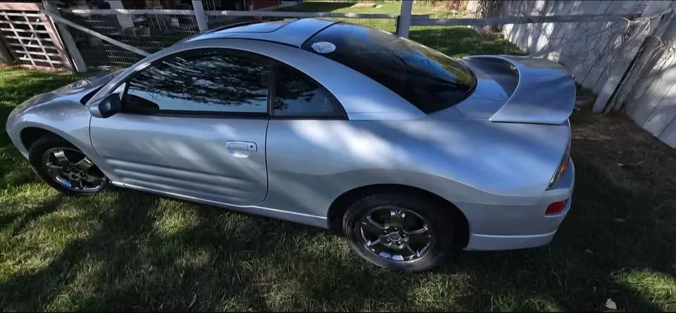 2004 Mitsubishi Eclipse 3rd Gen - Image 3 of 9