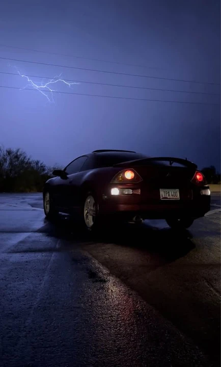 2004 Mitsubishi Eclipse 3rd Gen - Image 2 of 8