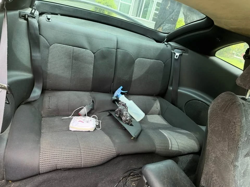 2004 Mitsubishi Eclipse 3rd Gen - Image 6 of 6
