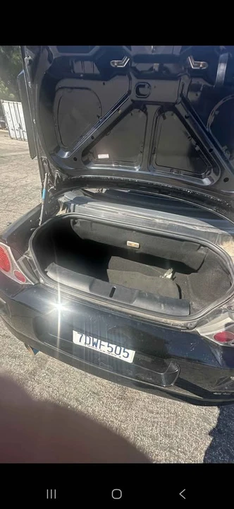 2004 Mitsubishi Eclipse 3rd Gen - Image 10 of 14