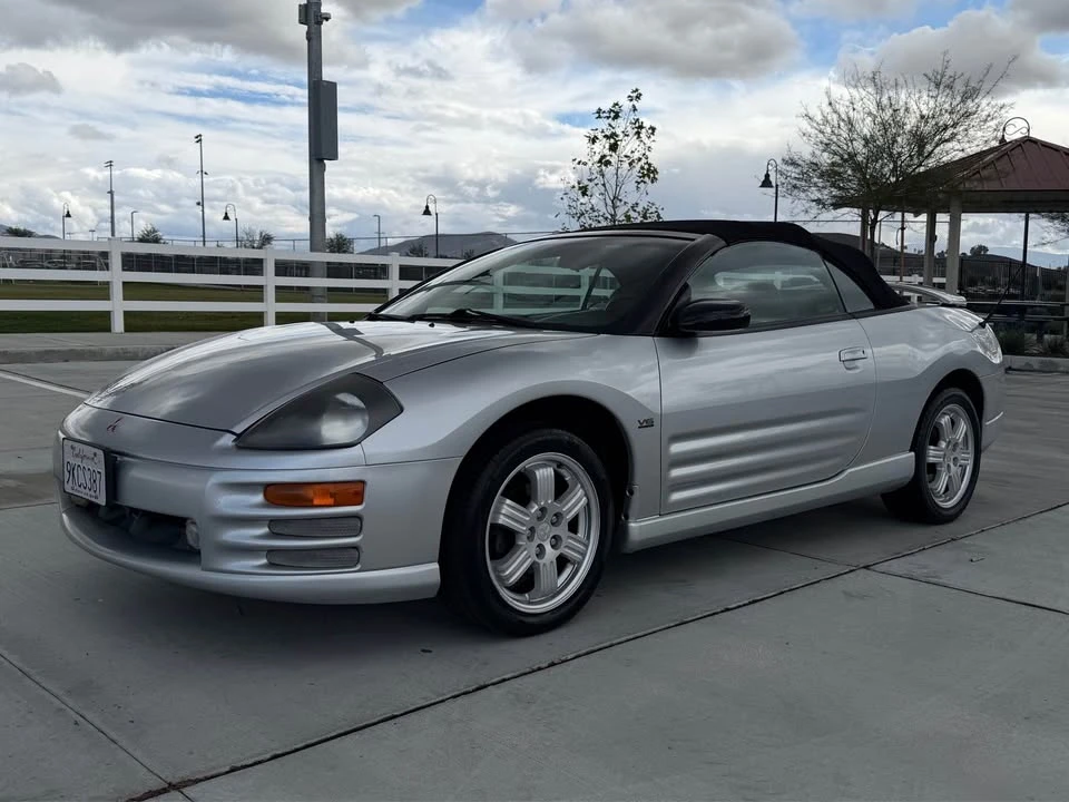 2004 Mitsubishi Eclipse 3rd Gen - Image 3 of 11