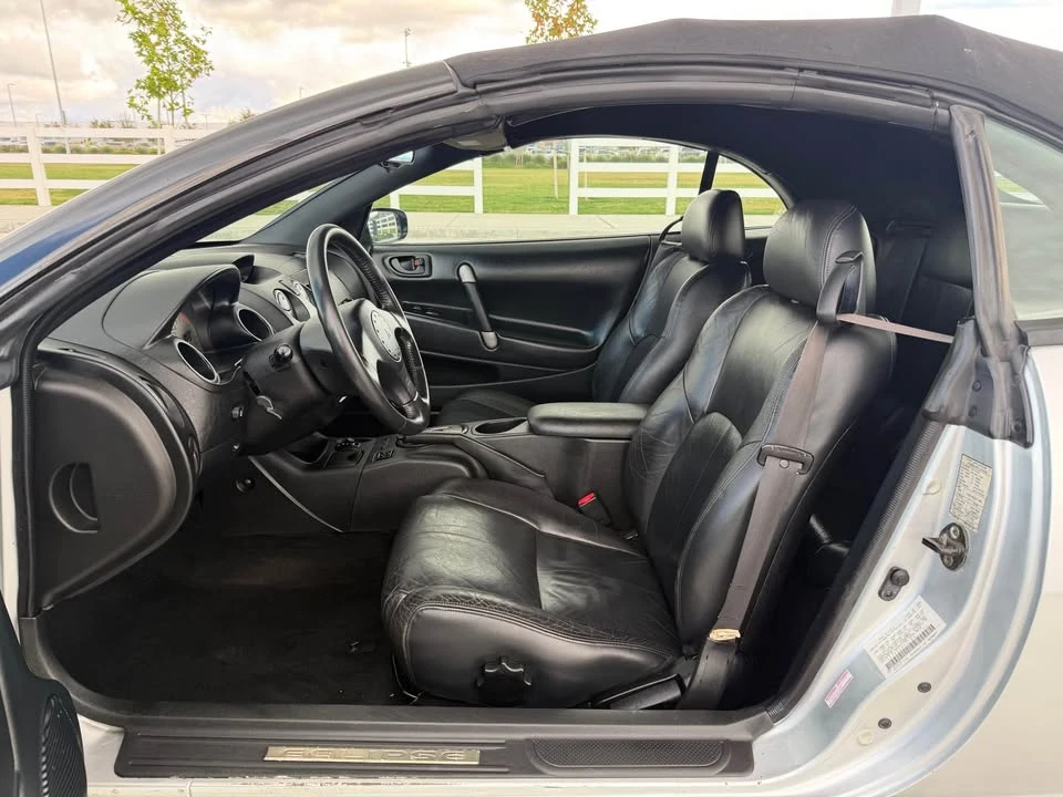 2004 Mitsubishi Eclipse 3rd Gen - Image 9 of 11