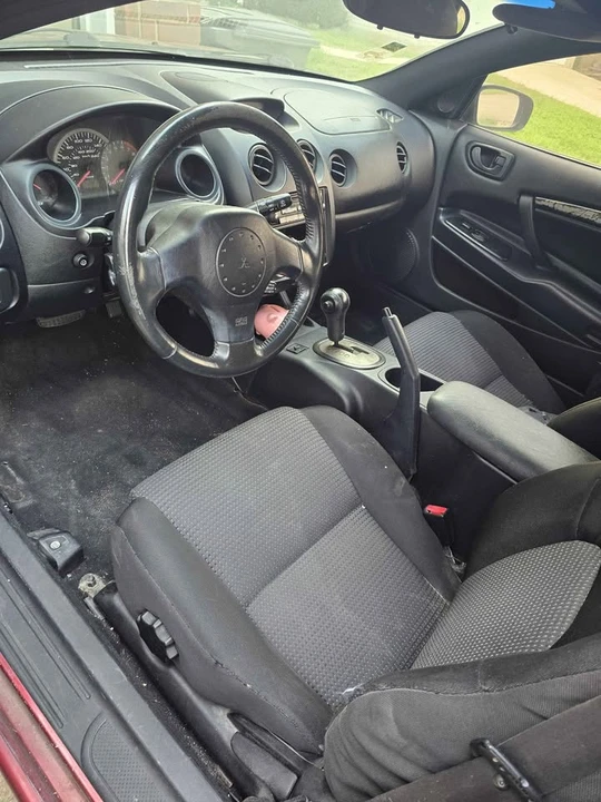 2004 Mitsubishi Eclipse 3rd Gen - Image 6 of 7